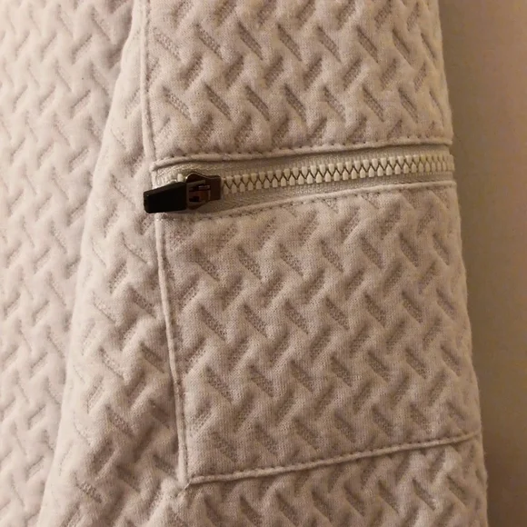 Nine West plus size pullover - Picture 2 of 5